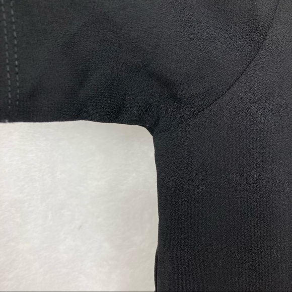 Adidas Women’s Tone-onTone Trefoil Three Stripes Mock Neck Crop Performance Top - Picture 11 of 14